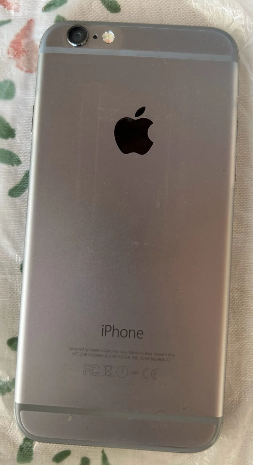 Apple iPhone 6 Silver 16GB Unlocked - Image 3