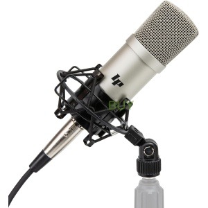 PreSonus Studio 24c Audio/MIDI Interface with Monitors, Cable and Microphone